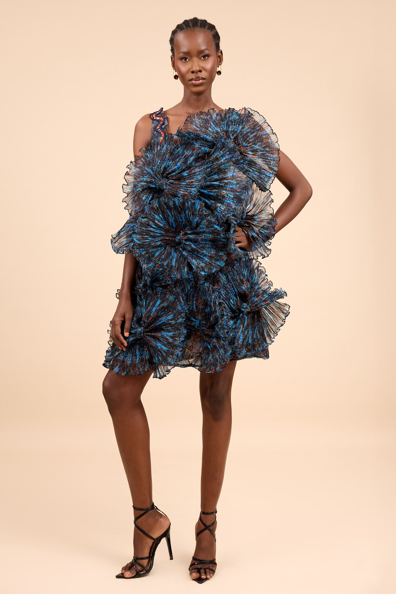 AALIYAH BLUE CHRISTIE BROWN AALIYAH BLUE CHRISTIE BROWN