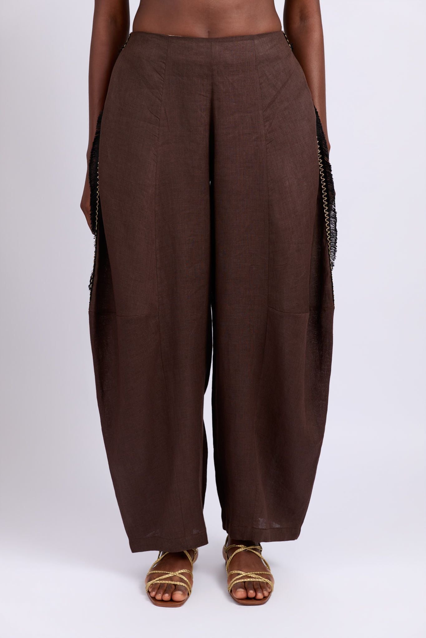 NOOR BROWN